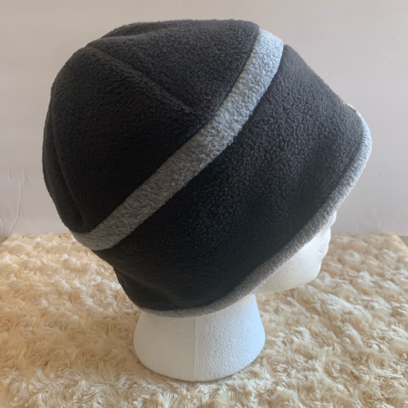 Vintage Walt Disney World Mickey Mouse Black Gray Fleece Hat O/S - Picture 3 of 7